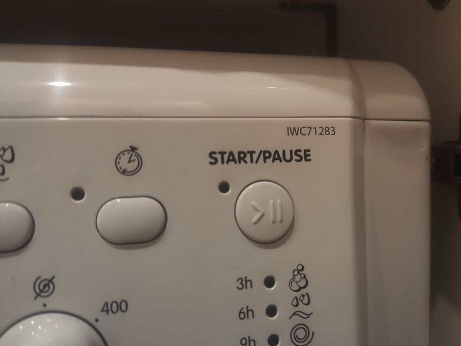 Пералня Indesit IWC71283 за части