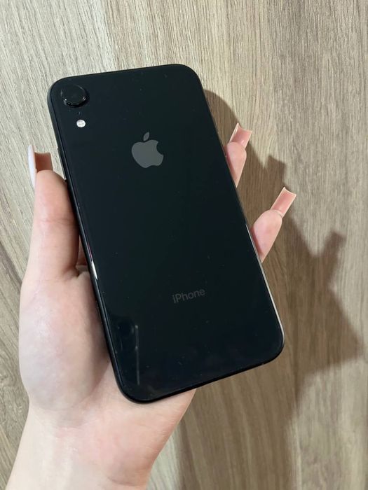 iPhone xr 74%акб