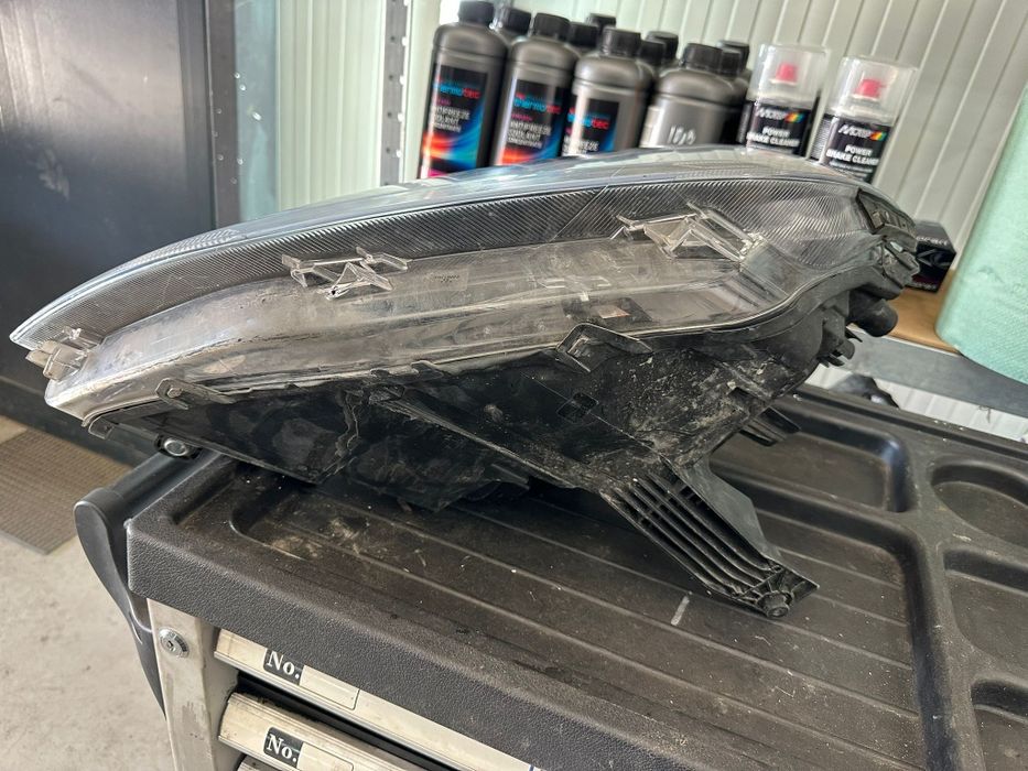 Ляв фар за Vw кади 2022г