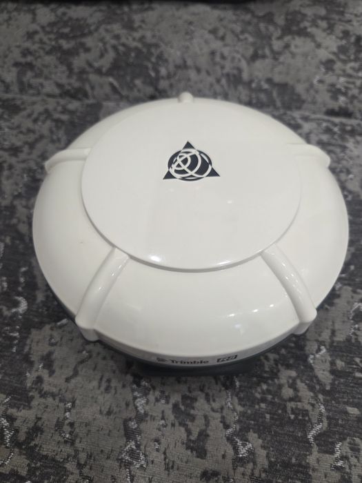 Trimble R8-4, контроллер tsc 3