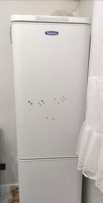 Продам рабочий холодильник 60000т