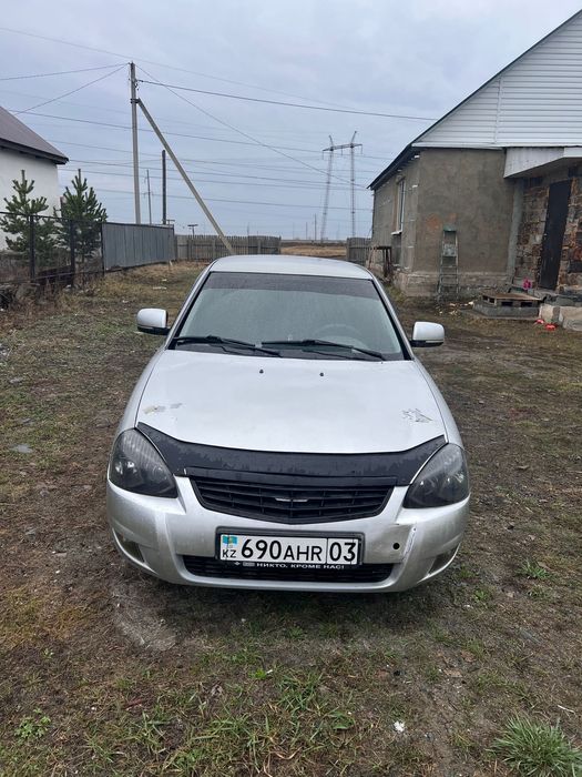 Продам Приору ..