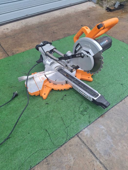 Настолен циркуляр