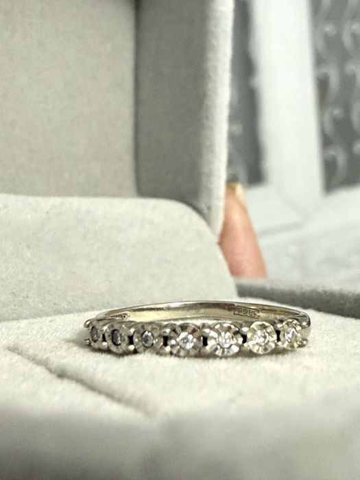 Бриллиантовое кольцо