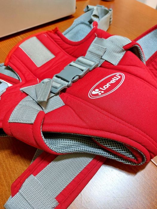 Два модела кенгуру Лорели