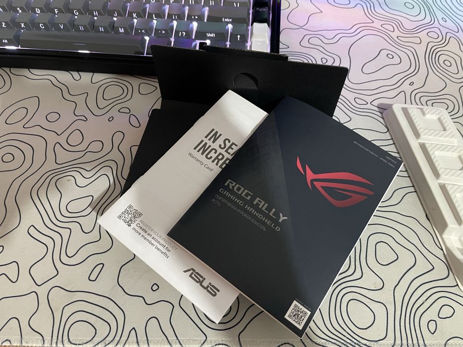 Продаю Asus Rog Ally 1 tb