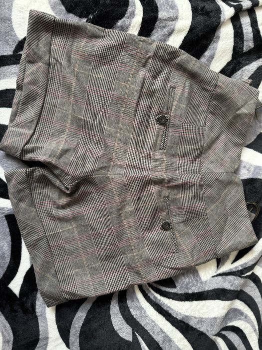 Pantaloni scurți Zara