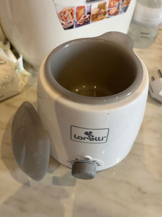 Нагревател за шишета и пюрета