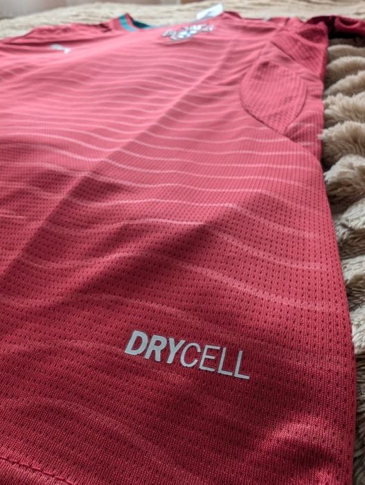 Официален екип Португалия WC26, нов