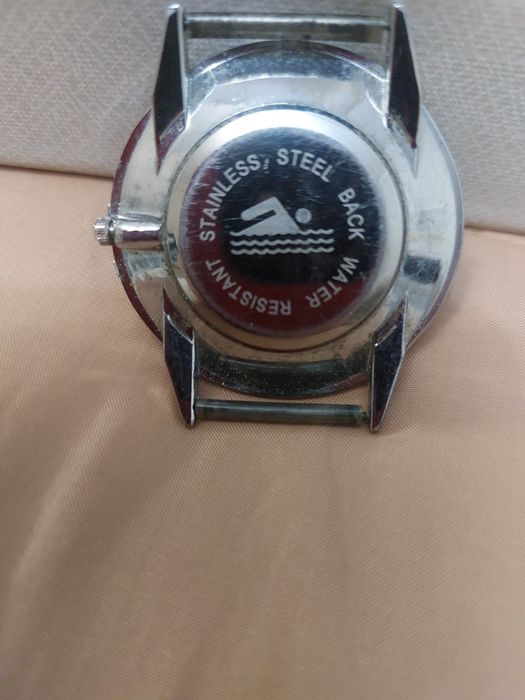 Продам  наручные часы