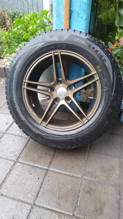 Продам зимнюю резину