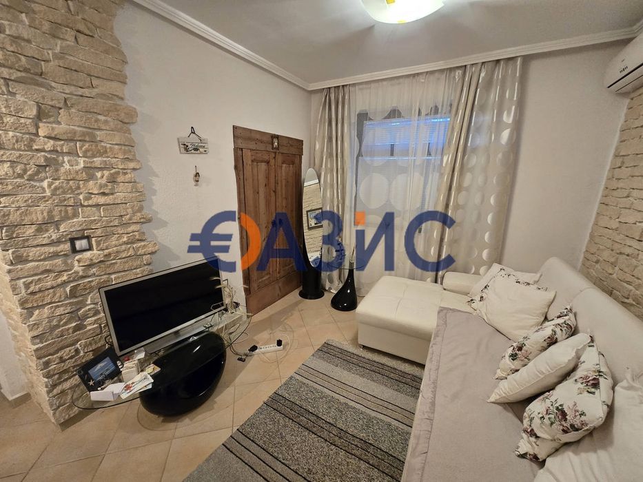 Продава се Двустаен апартамент в Бургас, Сарафово - 37 кв.м за 1865 €/кв.м - Снимка #5