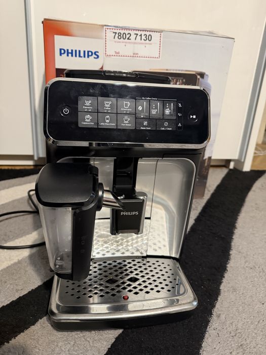 Кафемашина Philips EP 3246