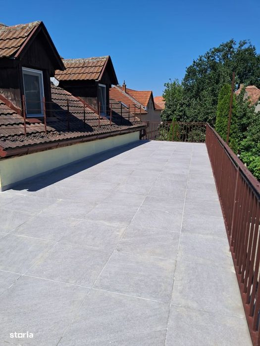 Garsoniera de inchiriat la casa pe strada Moldoveanu