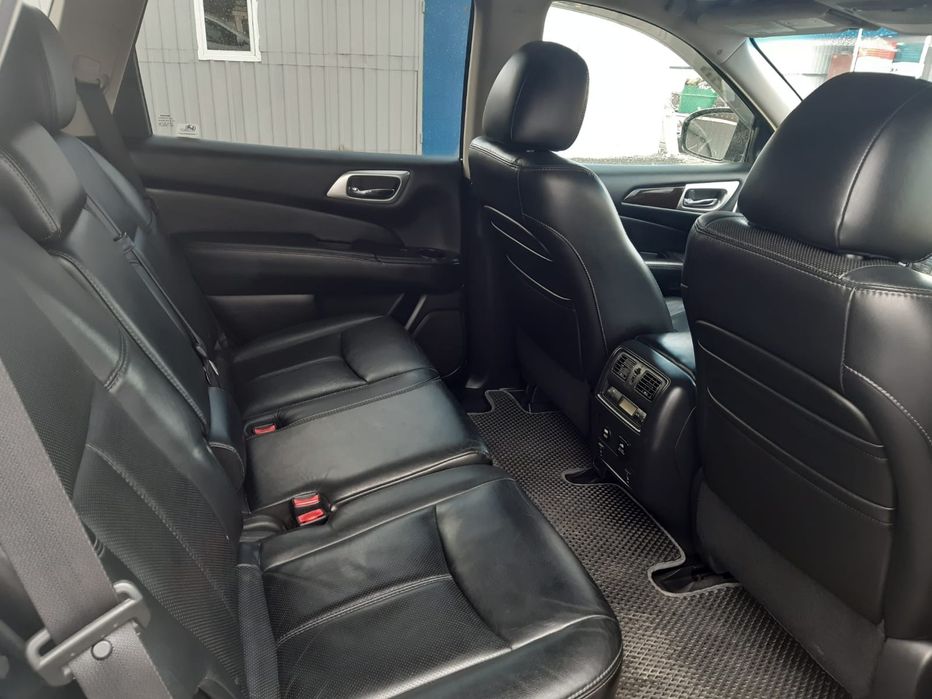 Продам Nissan pathfinder R52 2013