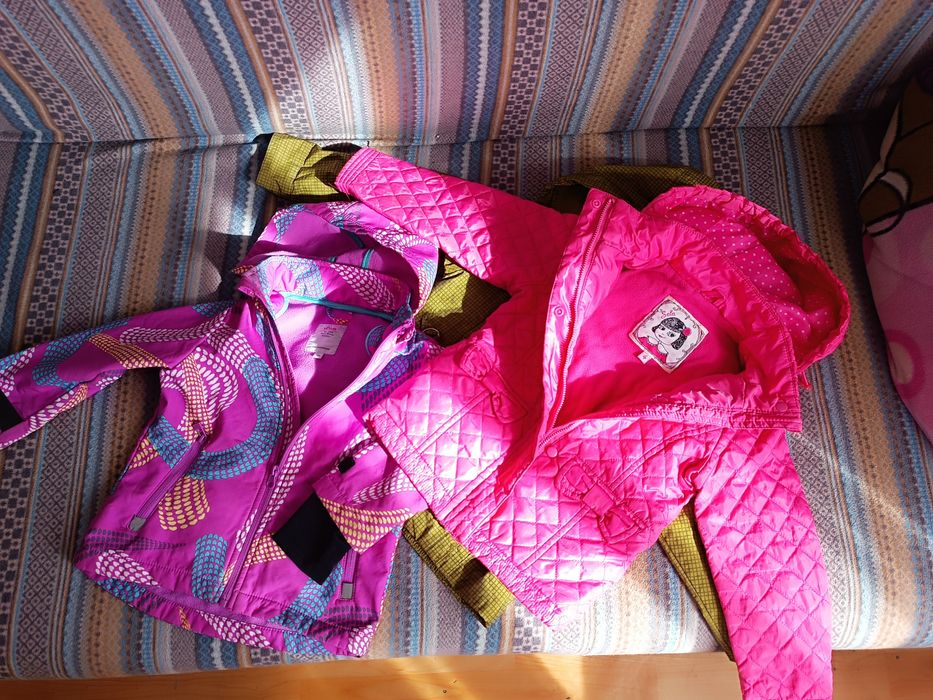 Куртки демисезонные на девочку