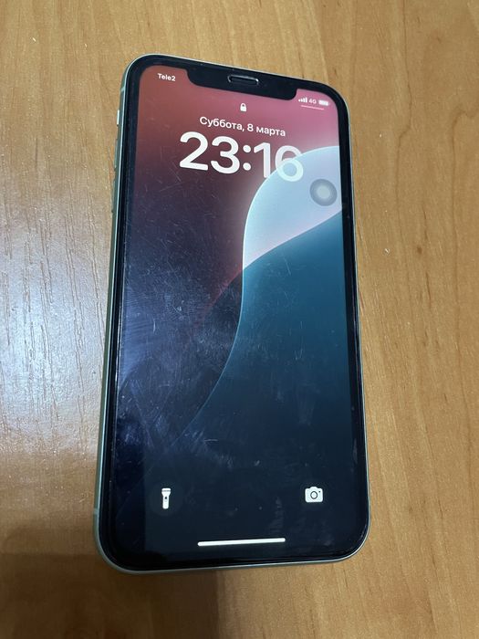 Продам айфон 11 64 гб