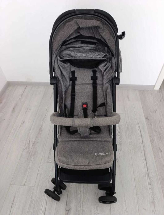 Cărucior bebe tip troler