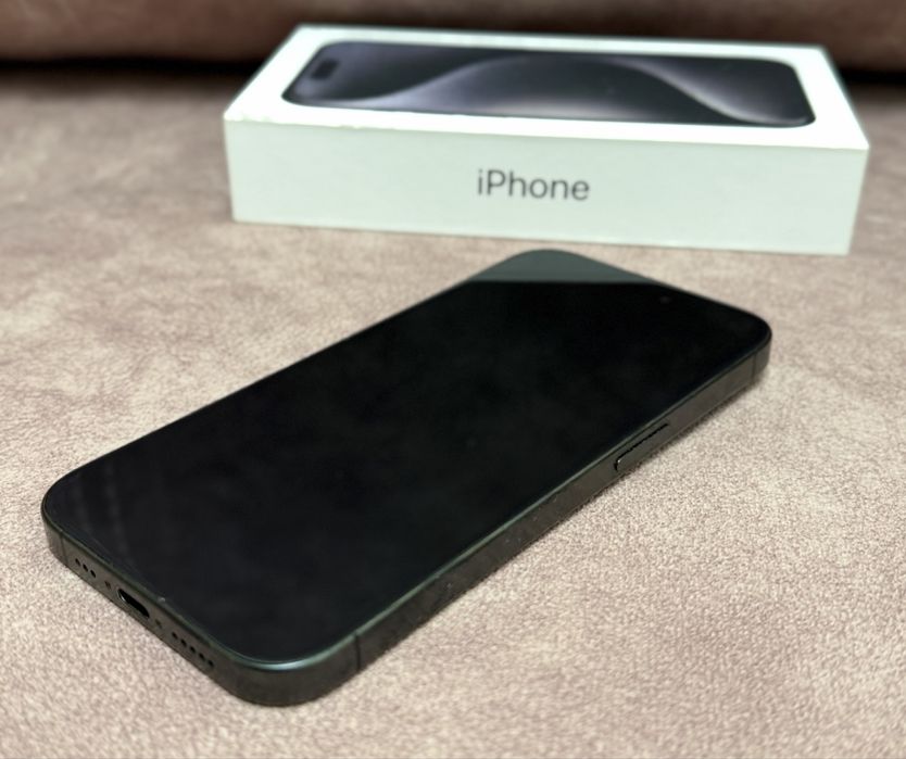 iphone 15 pro в отличном состоянии