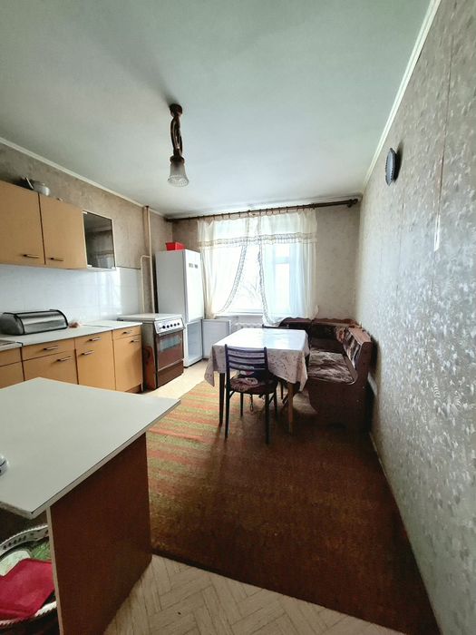 2 ком квартира Турист, детская больница