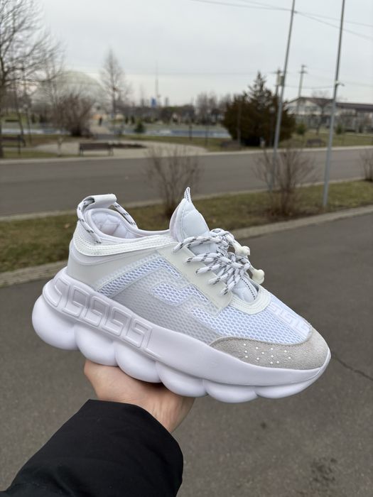 Versace Chain Reaction