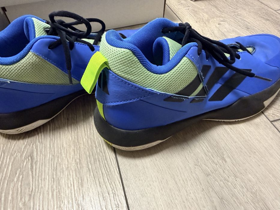 Есенни обувки Adidas 39 1/3