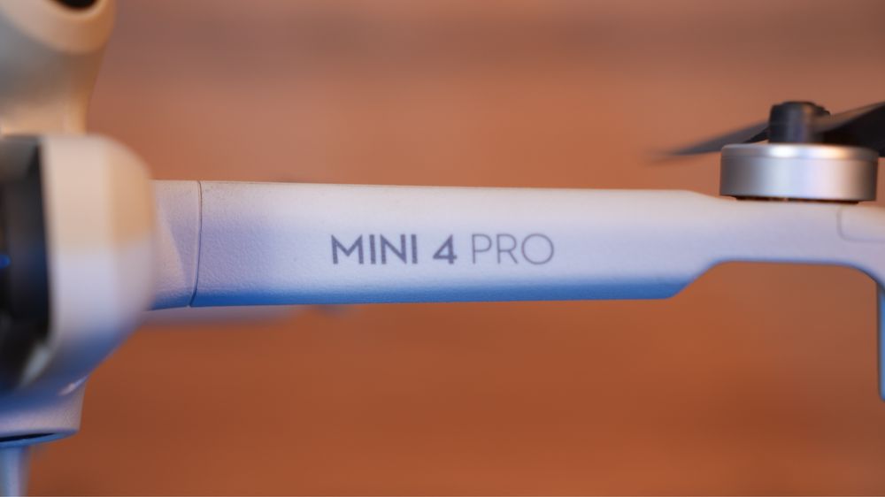 DJI Mini 4 Pro Fly More Combo Plus