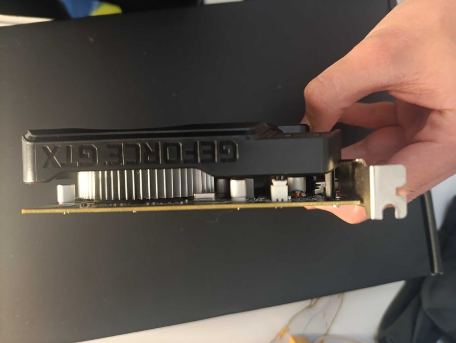 Видеокарта GTX 1650