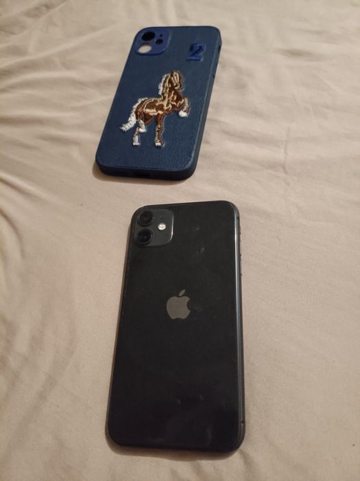 Продам Айфон 11 128гб