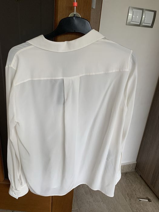 Чисто нова Emporio Armani копринена риза блуза бяла