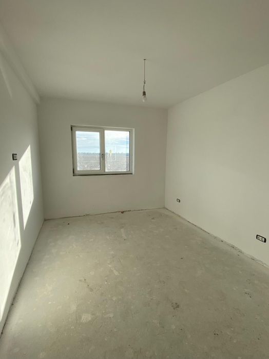 Dezvoltator vand Duplex 115mp utili la 2min de benzineria ESO Giroc