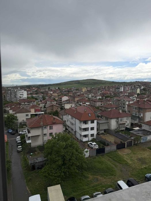 Четиристаен апартамент за продажба в ж.к. Меден рудник, Бургас – 95 кв.м