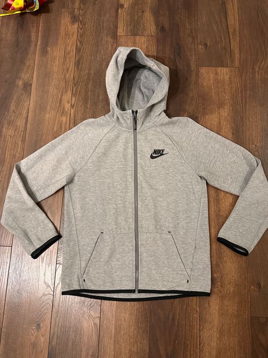 Nike Tech Fleece горнище
