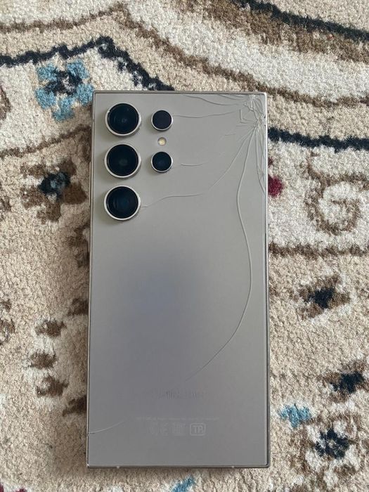 Самсунгs24 ultra