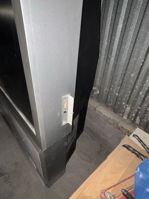 Продам телевизор