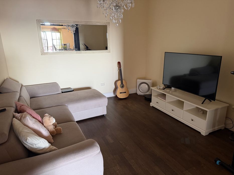 Apartament de inchiriat 2 camere, 64mp, lift, loc de parcare, zona Mehala, etaj 2 din 3, terasa 15mp, 10-15 minute Iulius Mall