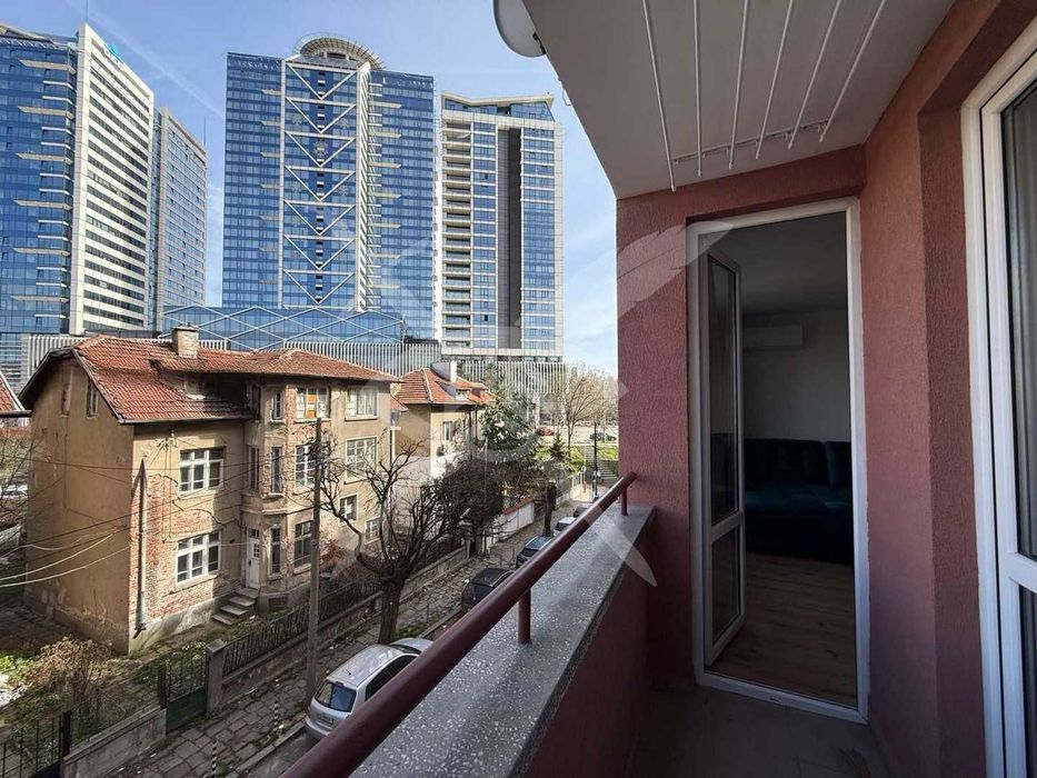 Дава се под наем Двустаен апартамент в София, Център - 71 кв.м за 850 € - Снимка #12