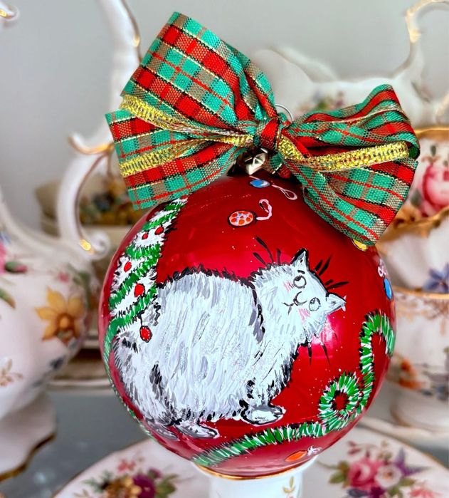 Коледни играчки топки ръчно рисувани