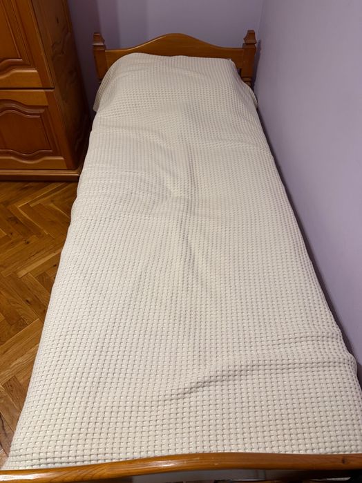 Мебели за стая