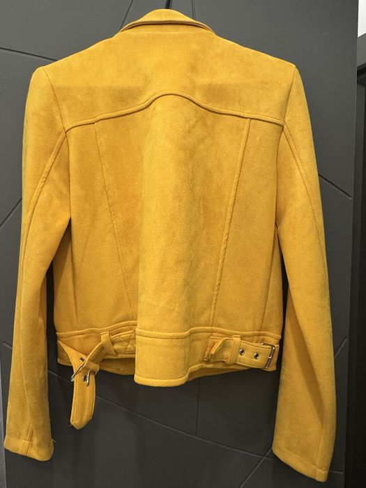 Чисто ново яке цвят горчица