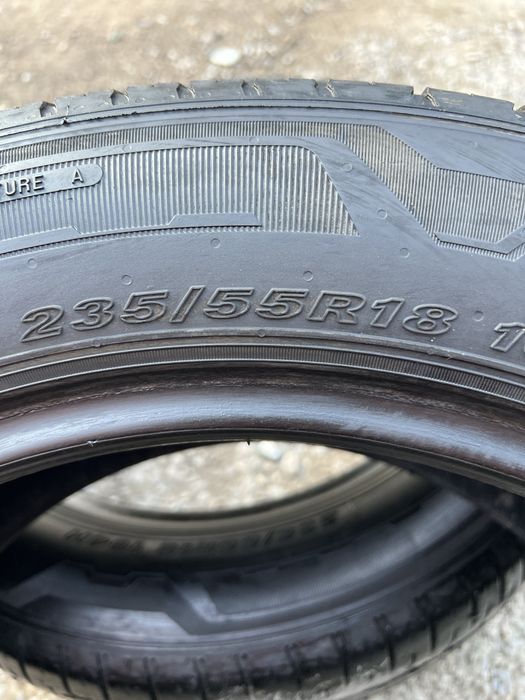 Продам резину пару 235/55/18