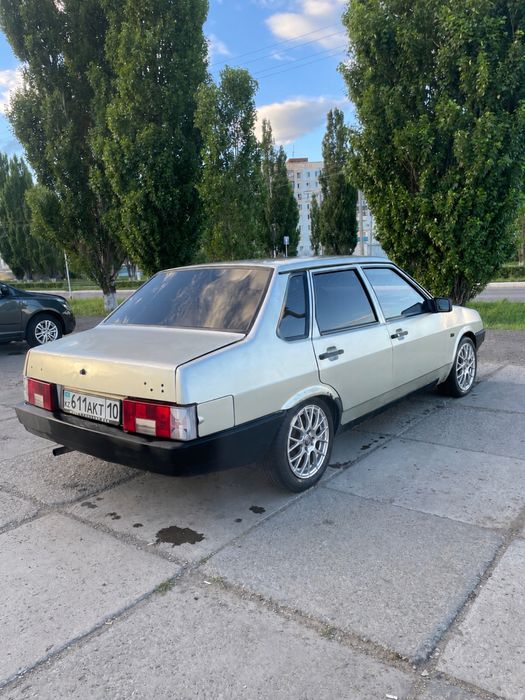 Продам ваз 21099