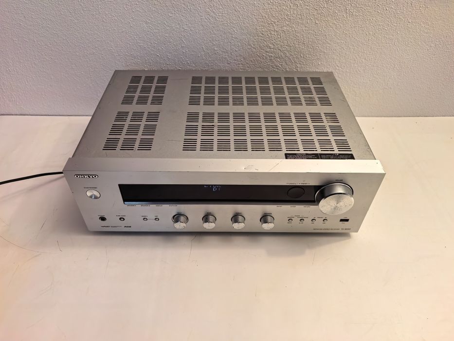 Amplificator Onkyo TX 8050 hdmi usb tuner optical 130 W pe canal