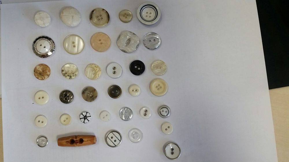 Нови копчета различни видове по договаряне