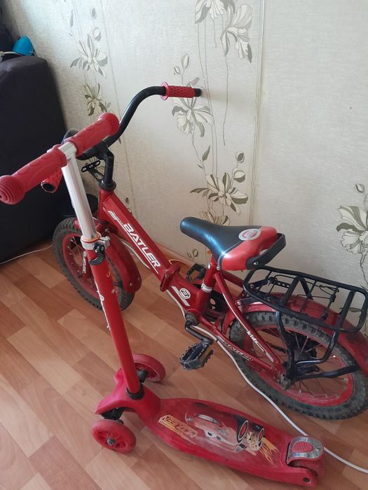 Продам велосипед самокат