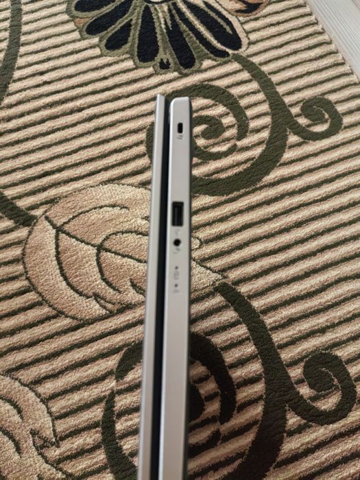 Ноутбук Acer aspire 3