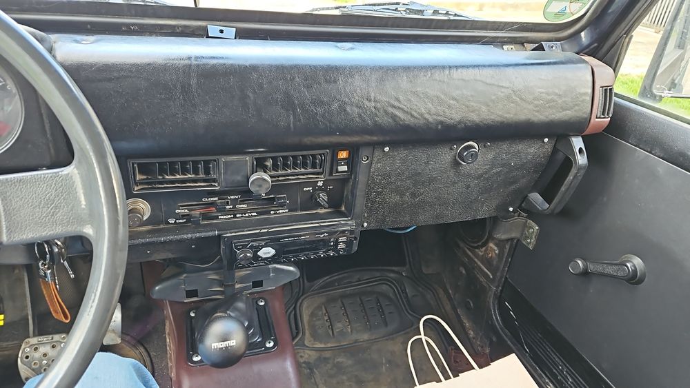 Suzuki Samurai SJ410