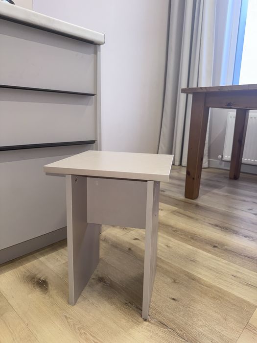 Продам табуретки