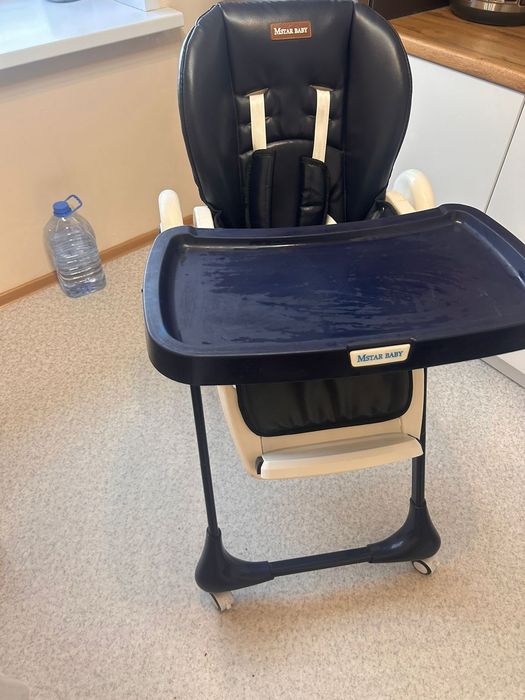 продам детский столик трансформер