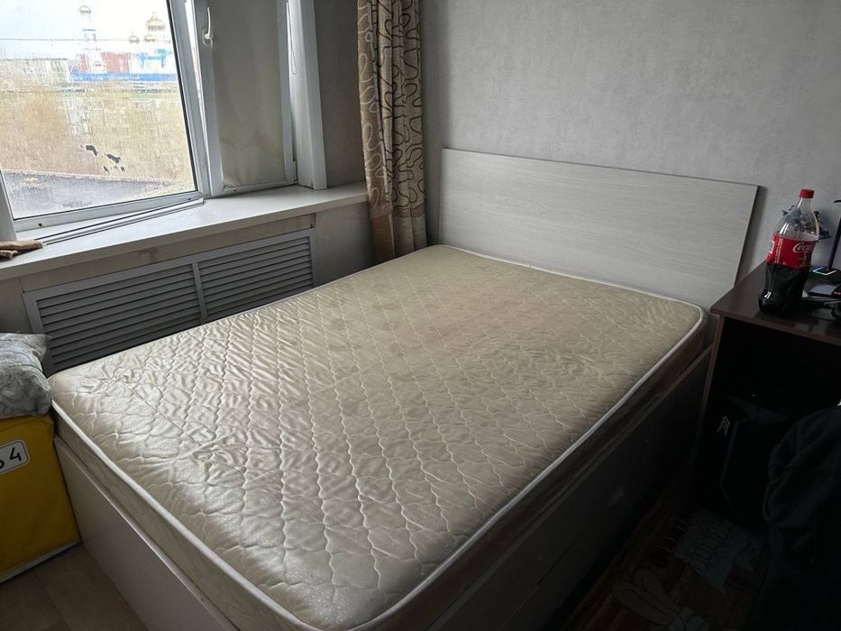 Продам кровать